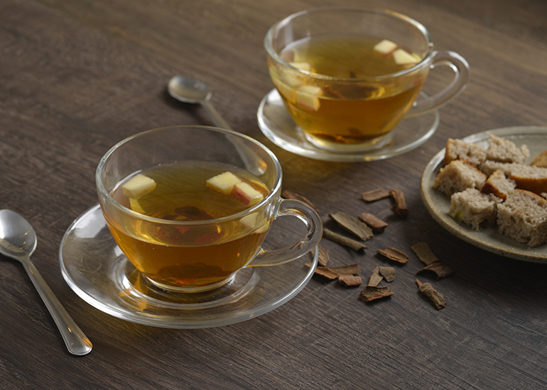 Chá de Canela com Maçã