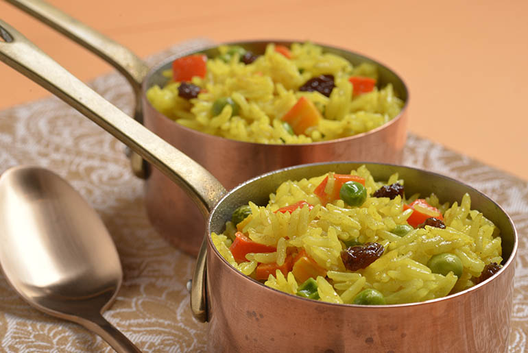 Arroz Colorido com Curry e Vegetais